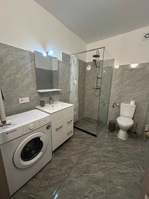 Inchiriez Apartament 1 camera Codlea Bloc nou 2026