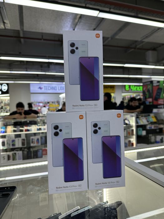 Redmi note 13 pro plus 5G. 12/512