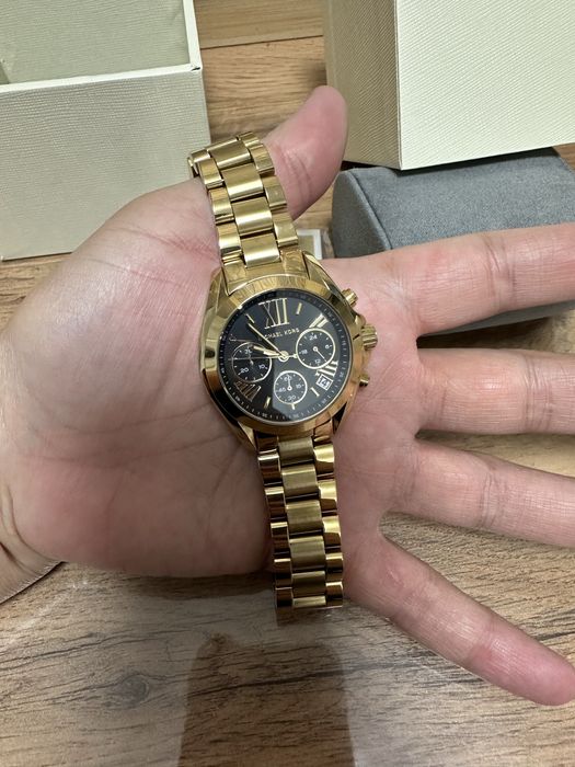 Часы майкл корс. Michel kors