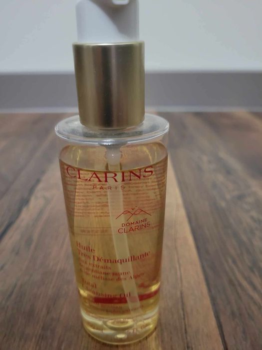 Clarins total cleansing oil, почистващо олио