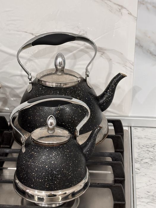 Продам набор чайников