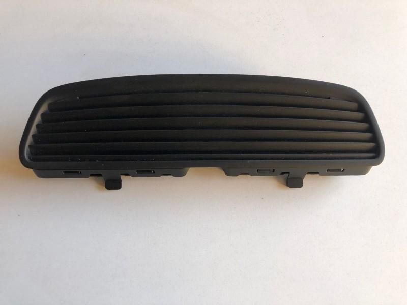 Grila ventilatie bord Mercedes S-Class W222 a2226890066