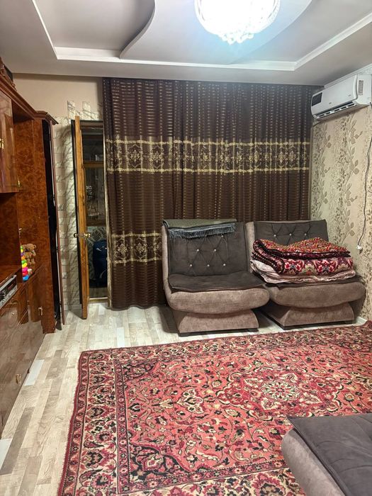 продается 1 комнатная квартира галерейка