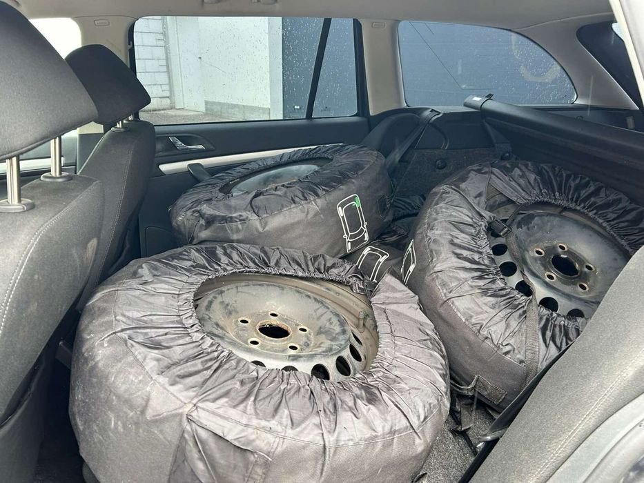 На части Skoda Octavia Шкода Октавия 2 140коня комби, Dsg авт BMM 8кл