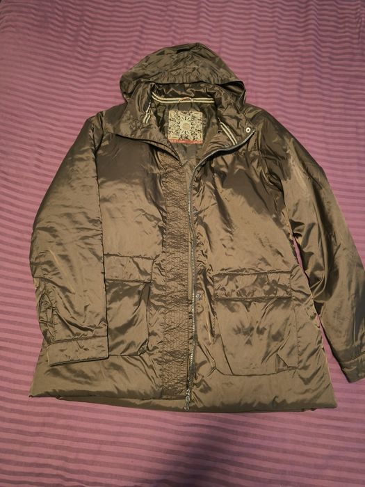 Дамско яке с качулка