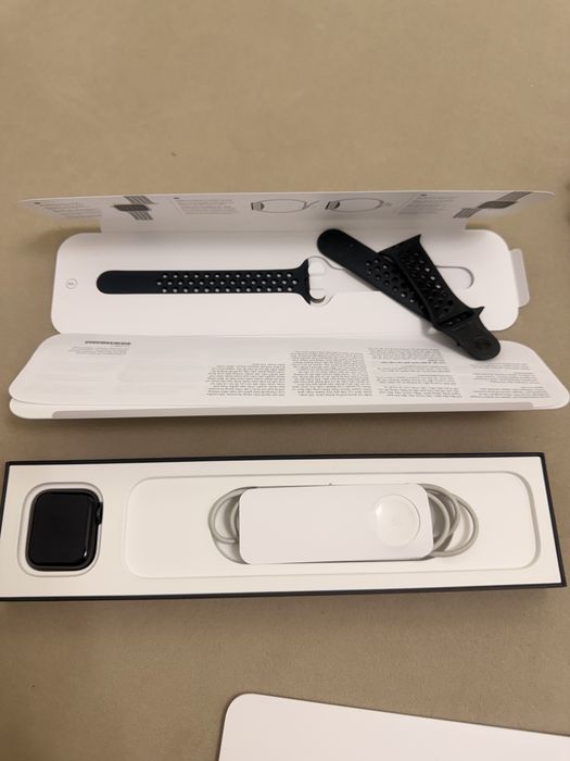 часы apple watch nike