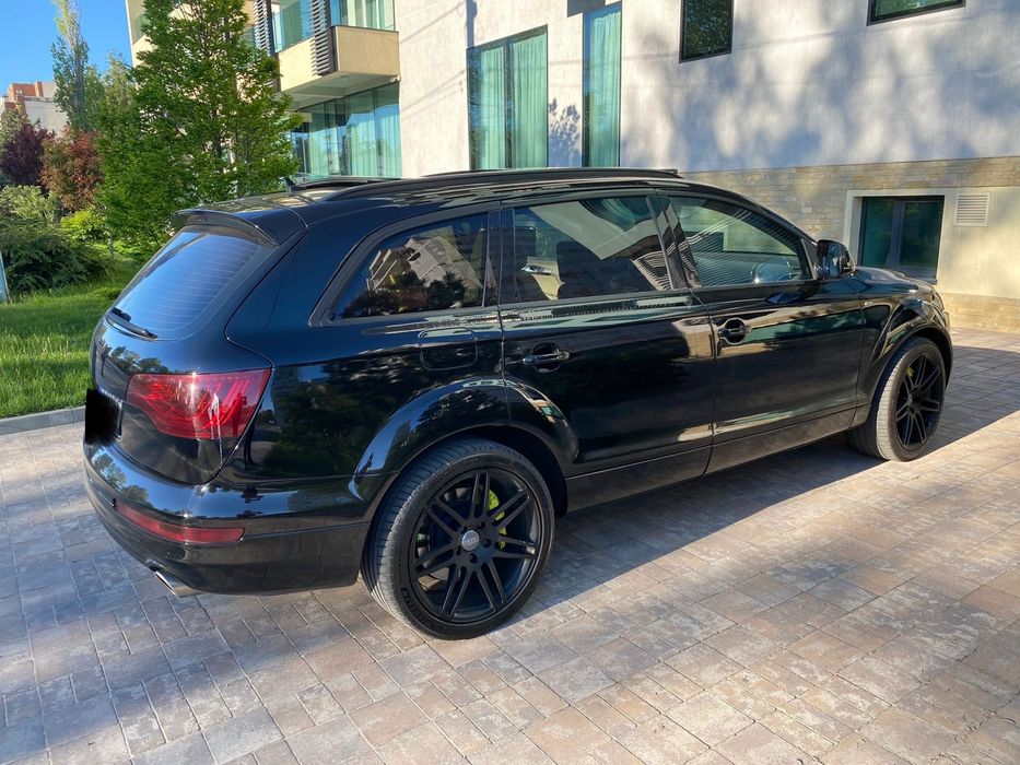 Vand AUDI Q7 - accept si schimburi
