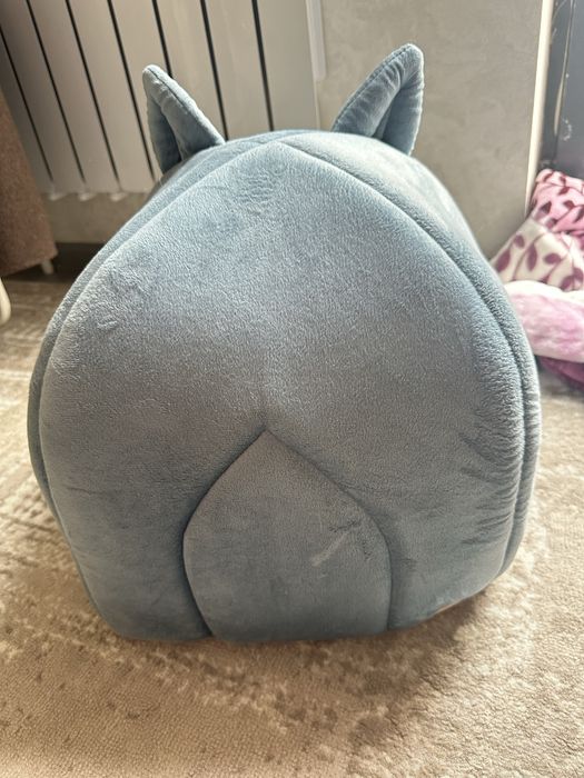 Лежанка для кота