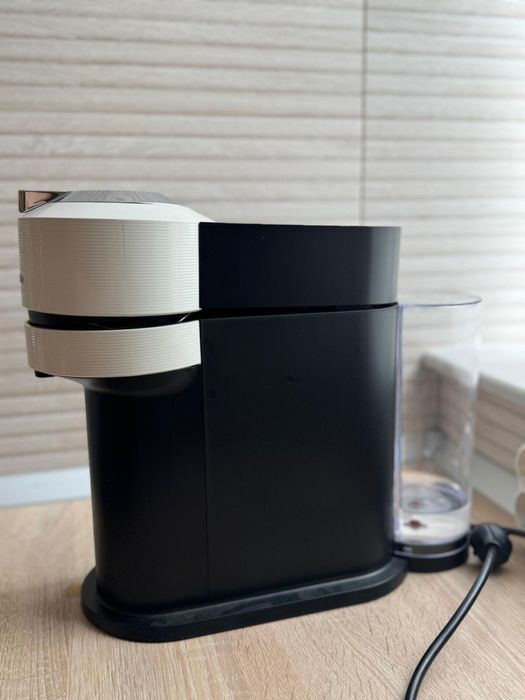 Aparat de cafea Nespresso