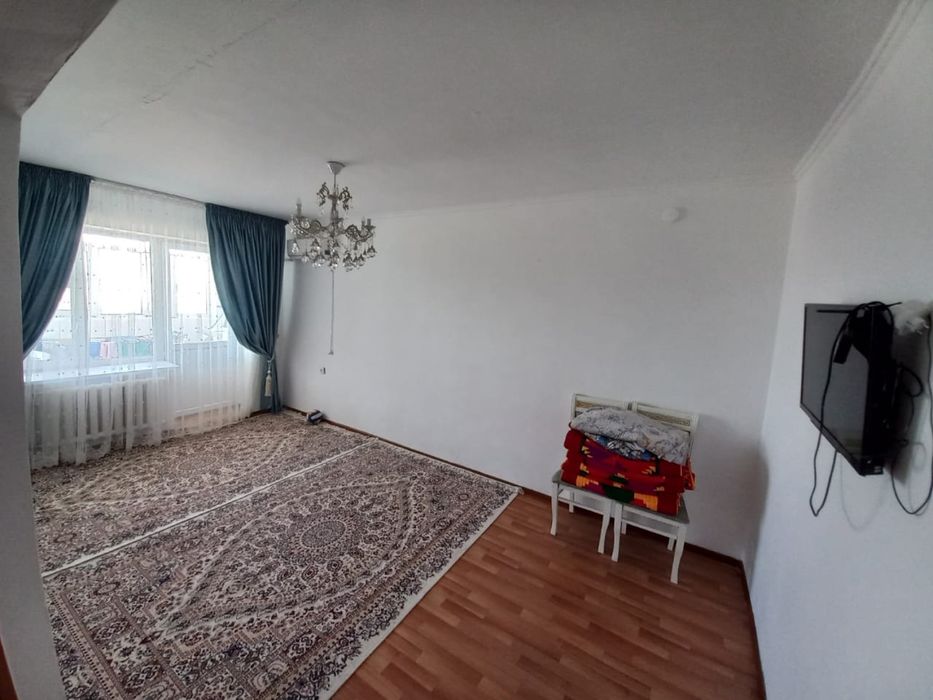 Арай 3 ұзақ мерзімге квартира беріледі. Бағасы 130000 мың + ком услуг