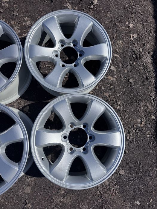 Диски Прадо  120/150 Оргинал  р17