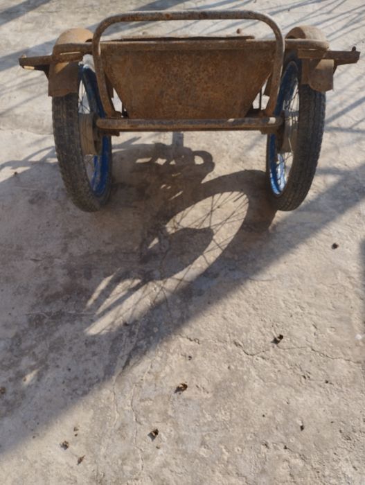 Тачка для дома и садовый участок