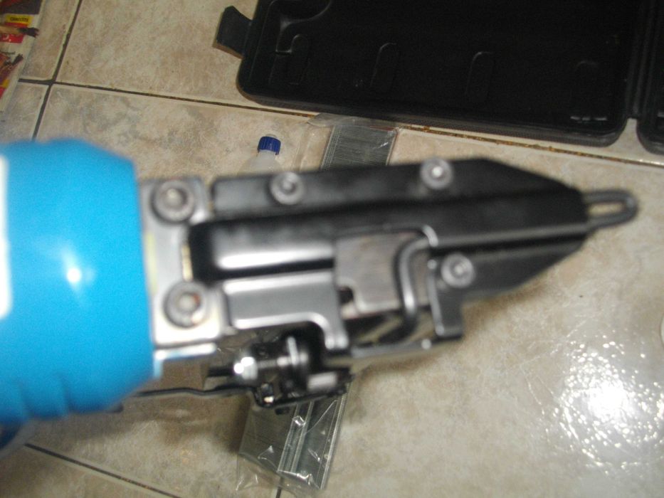 Нов Австрийски Пневматичен Такер  WORKZONE 15-50mm Комбиниран