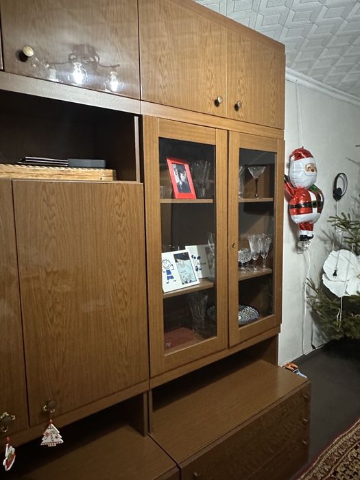 Продаётся стенка