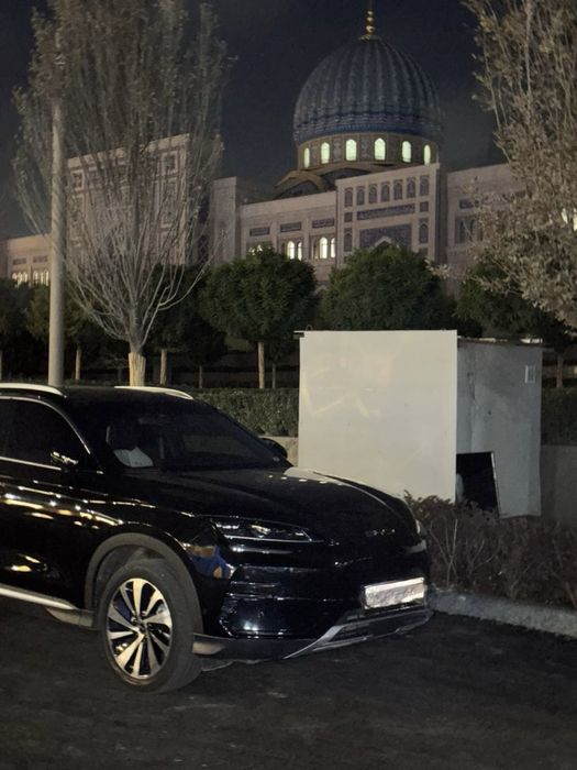 BYD Champion sotiladi srochniy. Özimizaniki