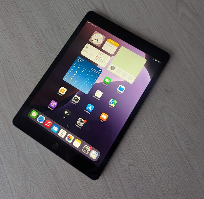 iPad generația 8