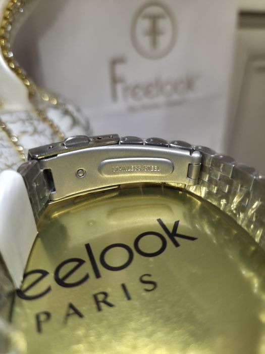 Часы Freelook Paris