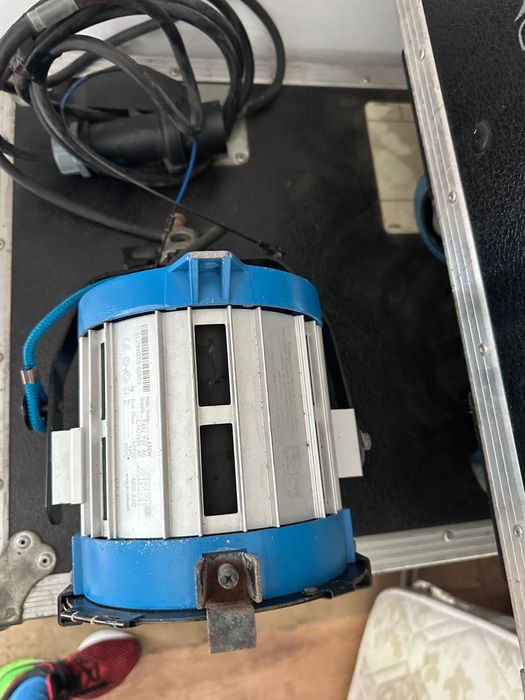 Proiector profesional ARRRI 650 plus