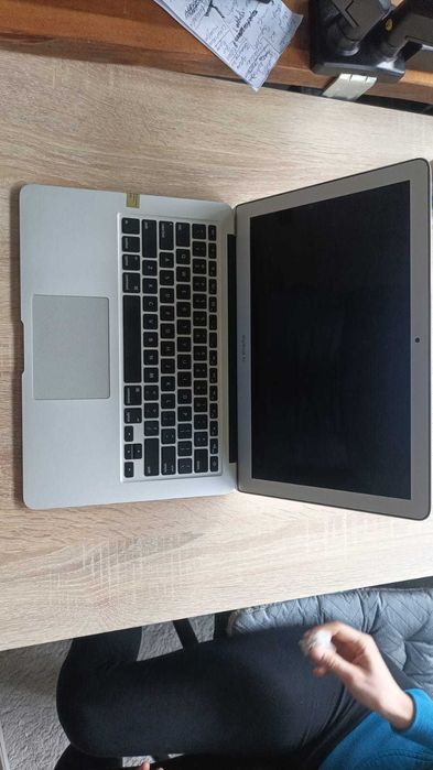macbook air a1466