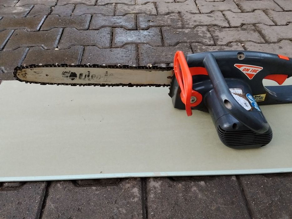 Дрель, шуруповёрт, электропила Б/У