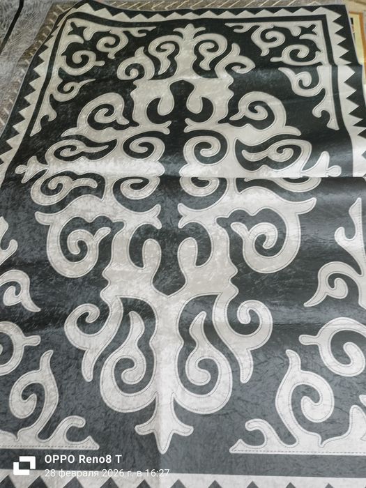 Продам коврики 4 д