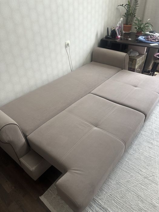 Диван б/у в отличном состоянии