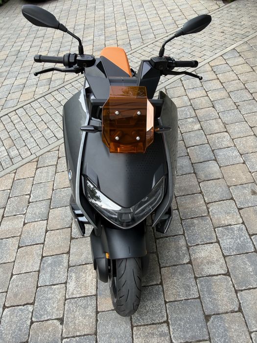 Scuter BMW CE04 - inca in garantie