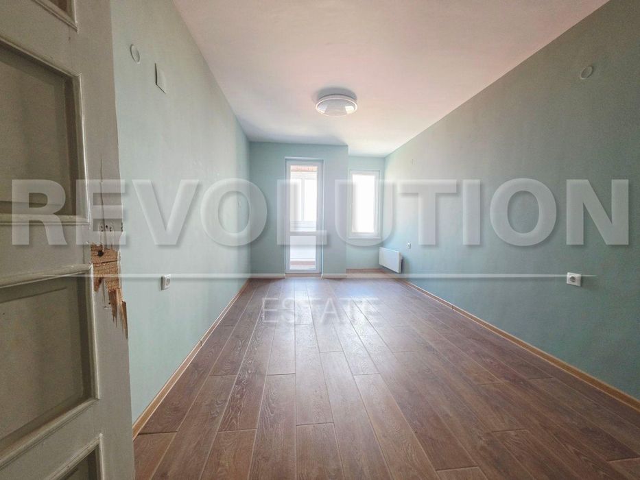 Многостаен апартамент в ж.к. Хладилника