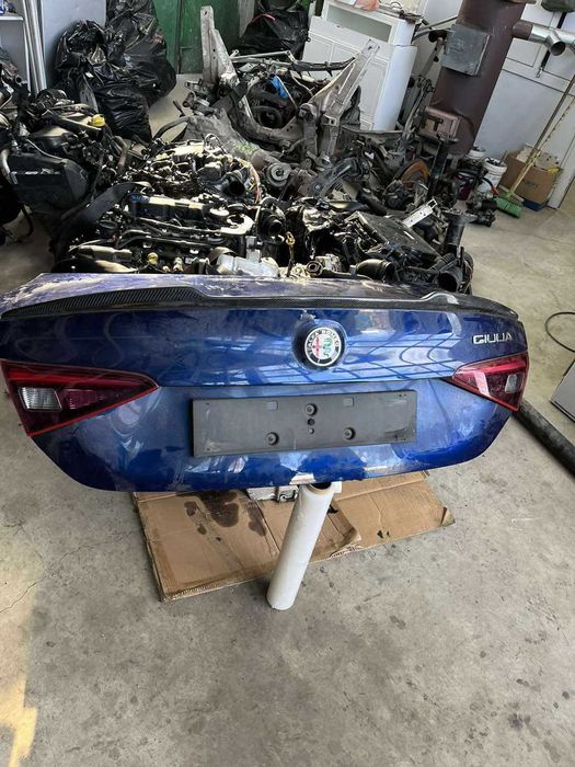 Alfa Romeo Giulia 2.2/1.6 на части!