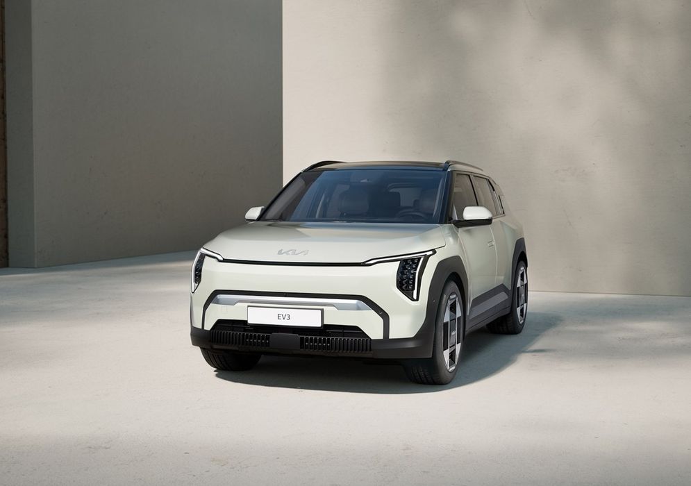 KIA EV3 yili 25 probegi 30 ming