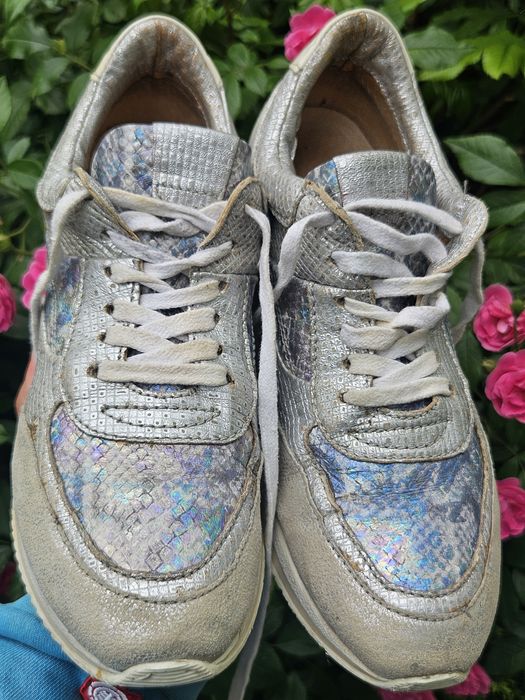 Andrea Sabatini цветни  естествена кожа