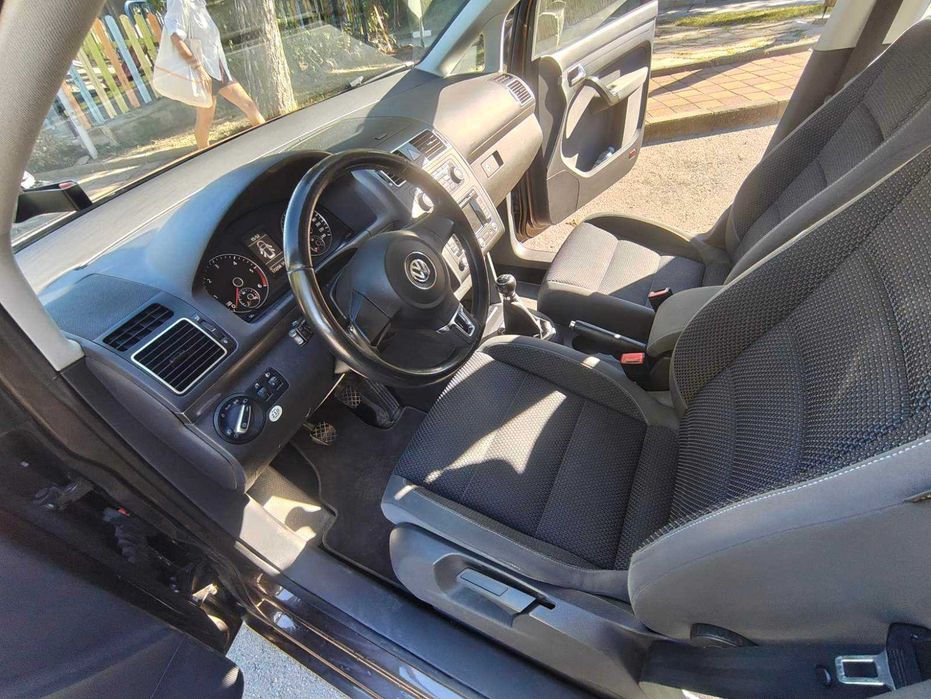 Volkswagen Touran / Фоксваген Туаран