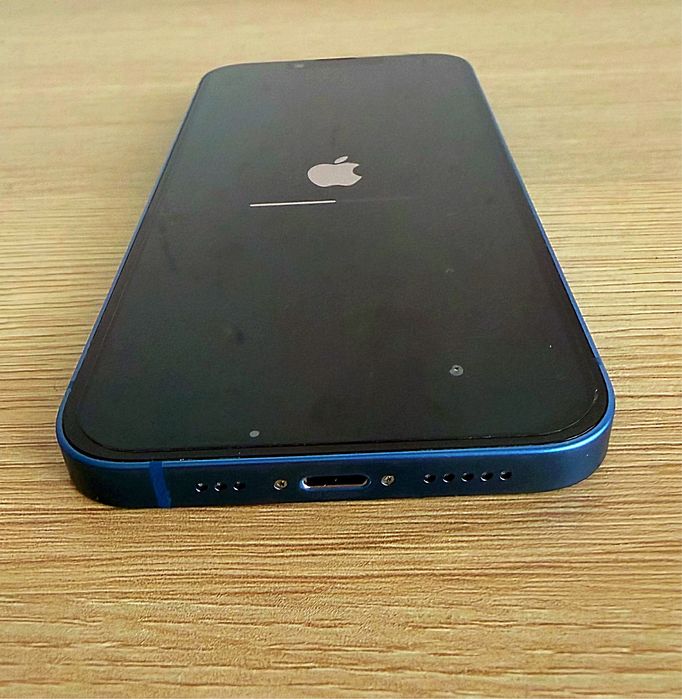 Iphone 13 256 gb + Airpods 2