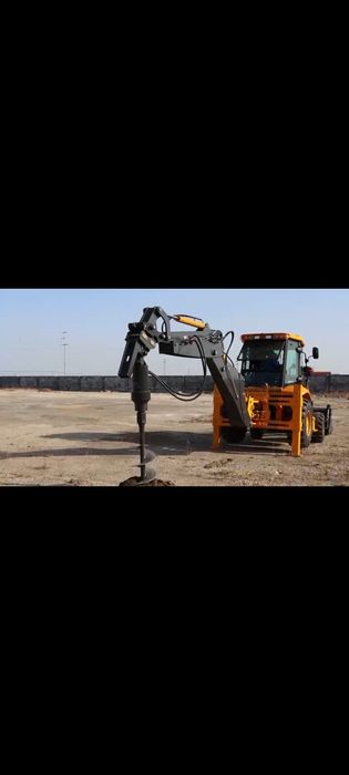 Экскаватор погрузчик 3/1