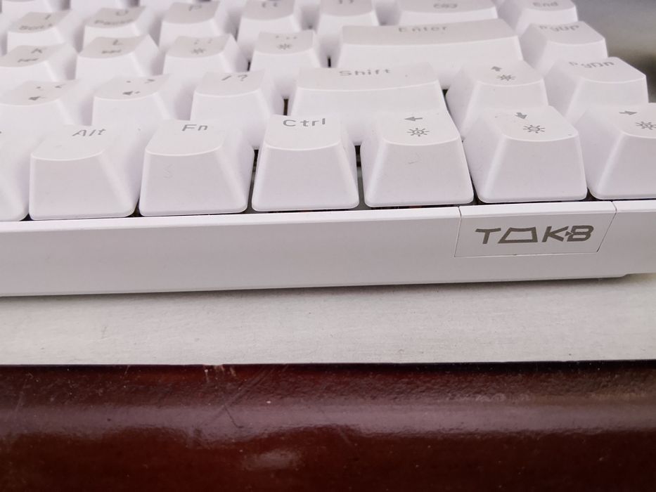 Продам механическую клавиатуру