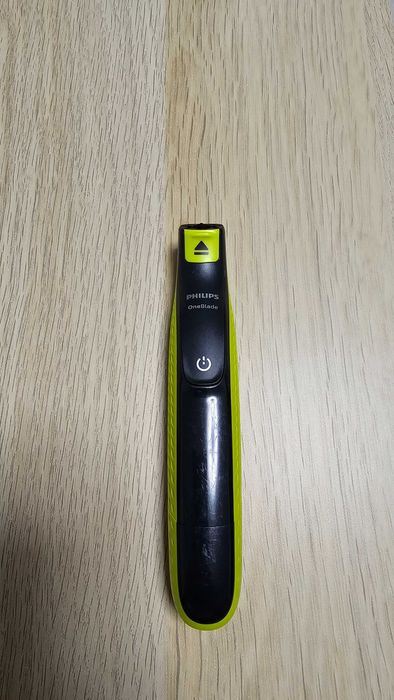 Aparat de ras Philips OneBlade
