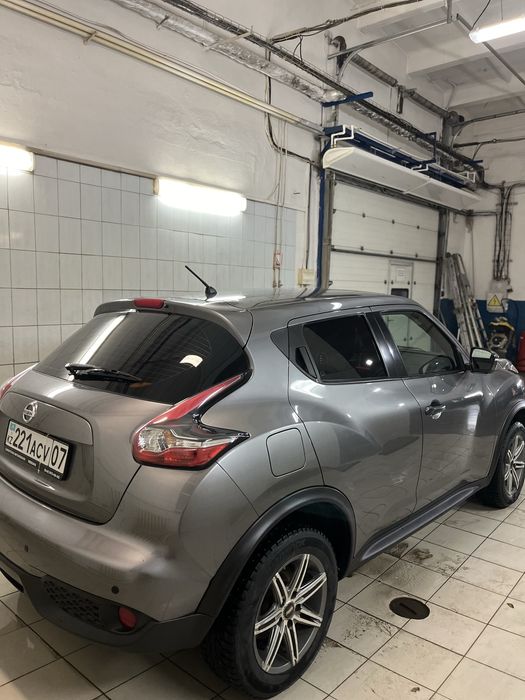 Продам машину 2014 года