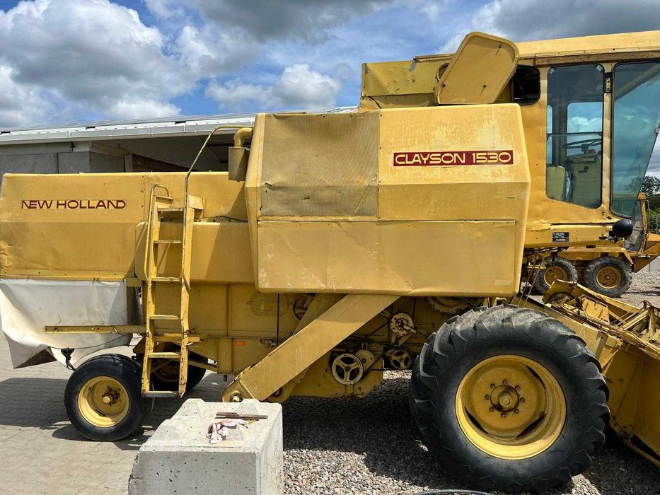 Комбайн New Holland 1530 – с хедер 3,8 м
