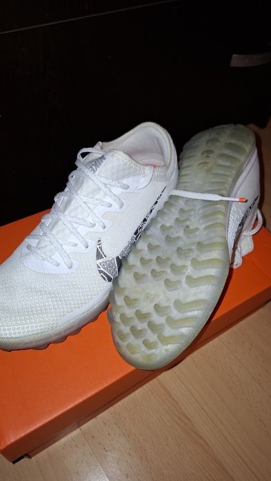 Маратонки Nike Mercurial