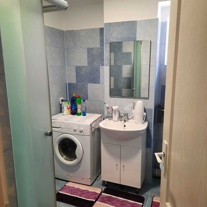 Apartament 3 camere decomandat, etaj 1