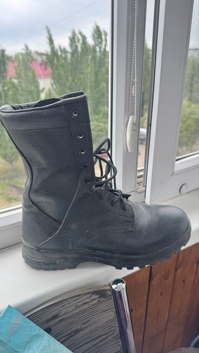 Берцы продам отлично состояний