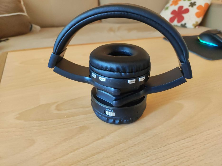 Bluetooth слушалки/колонки