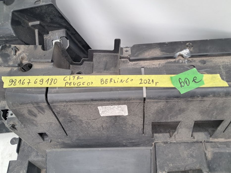 Основа преден панел Очиларка  Opel Combo  Citroen Peugeot Berlingo 2021/26г
