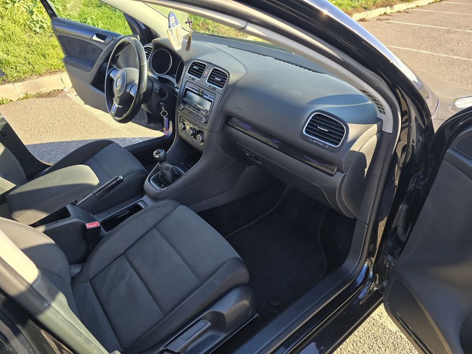 Vând Volkswagen Golf 6 – 1.4 TSI, 122Cp
Mașină fiabilă și confortabil