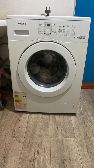 Стиральная машина рабочая