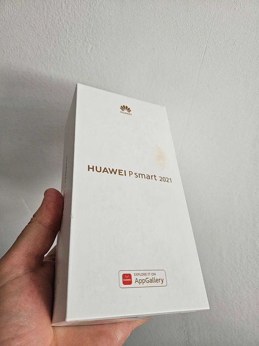Huawei P Smart 2021 128 gb 4 gb nou la cutie