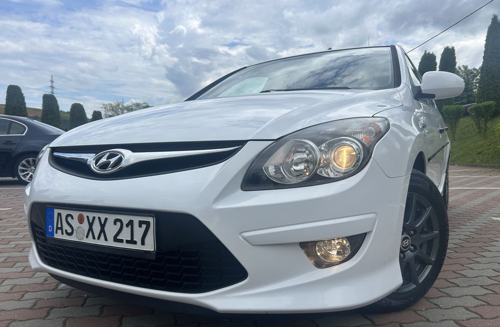 HYUNDAI i30 2011 — imagine 16