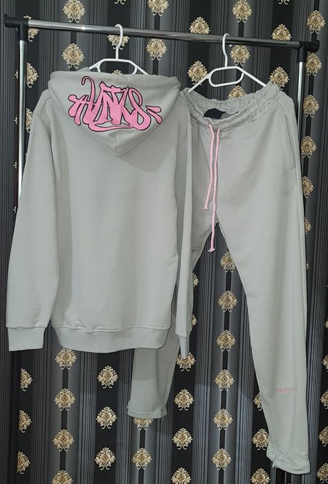 Compleu gri negru Syna world / Essentials / trapstar