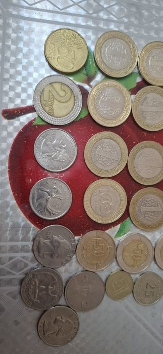 Монеты разные 47 штук