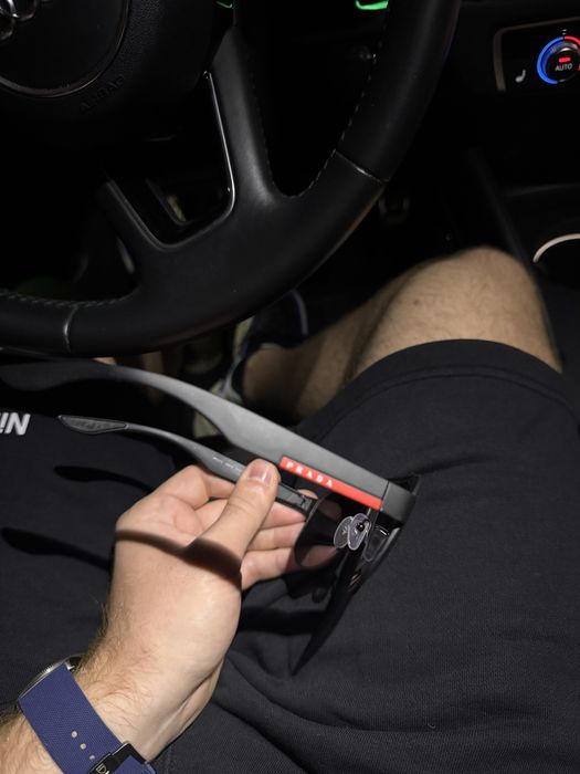 Мъжки слънчеви очила Prada Sport Polarized